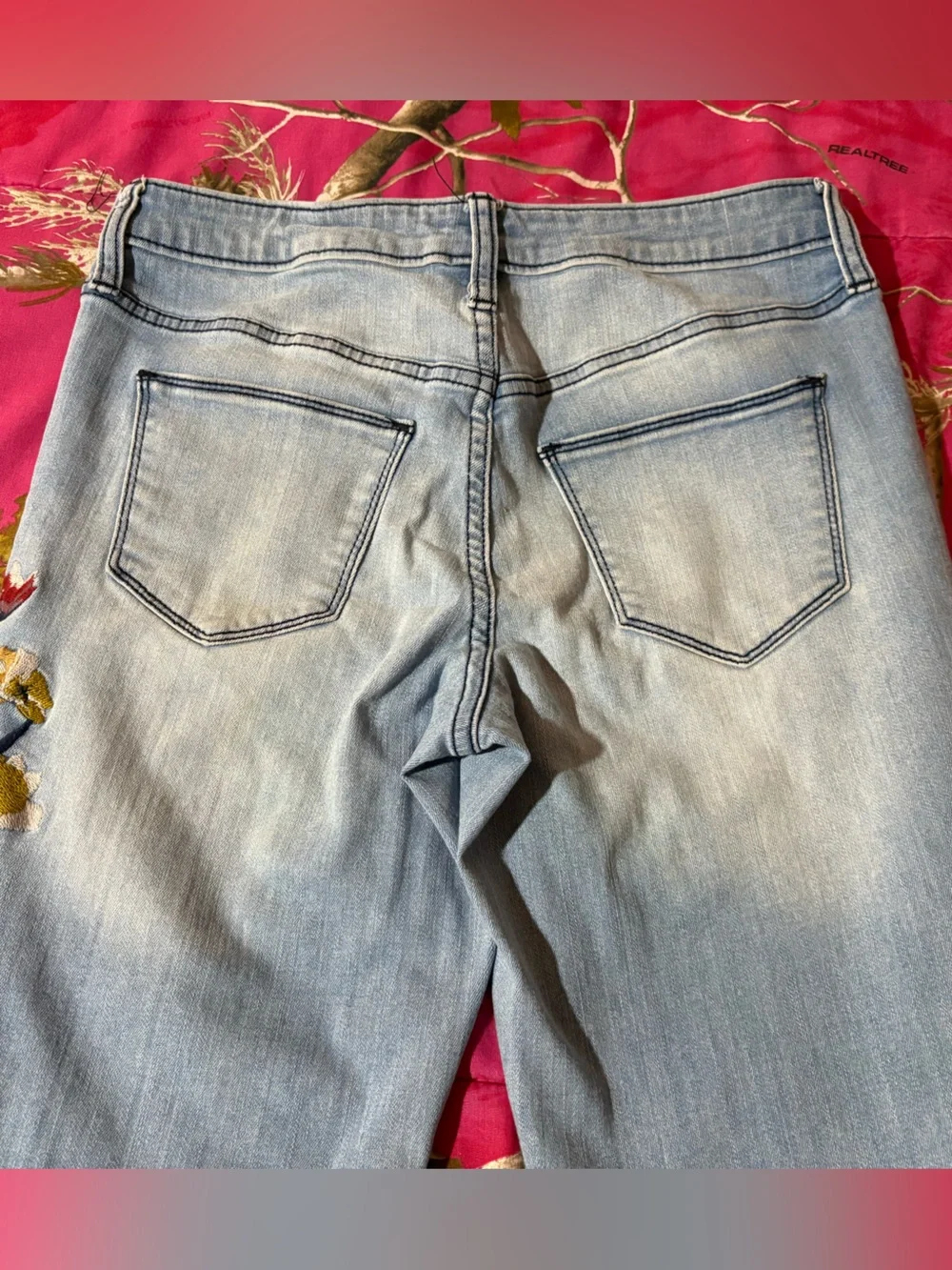 Universal Thread Light Wash Women's Jeans with Red Floral Embroidery